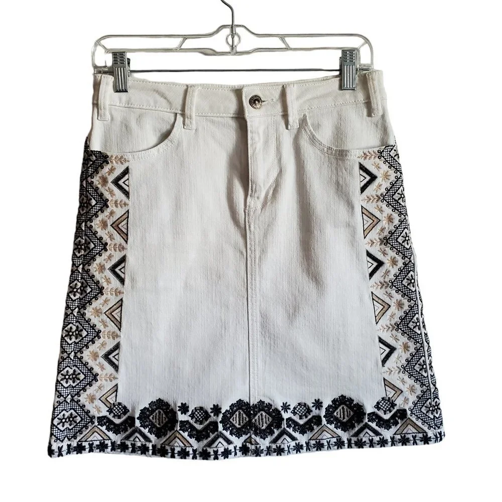 Pilcro and the Letterpress by Anthropolgie Boho Embroidery Cream Denim Skirt